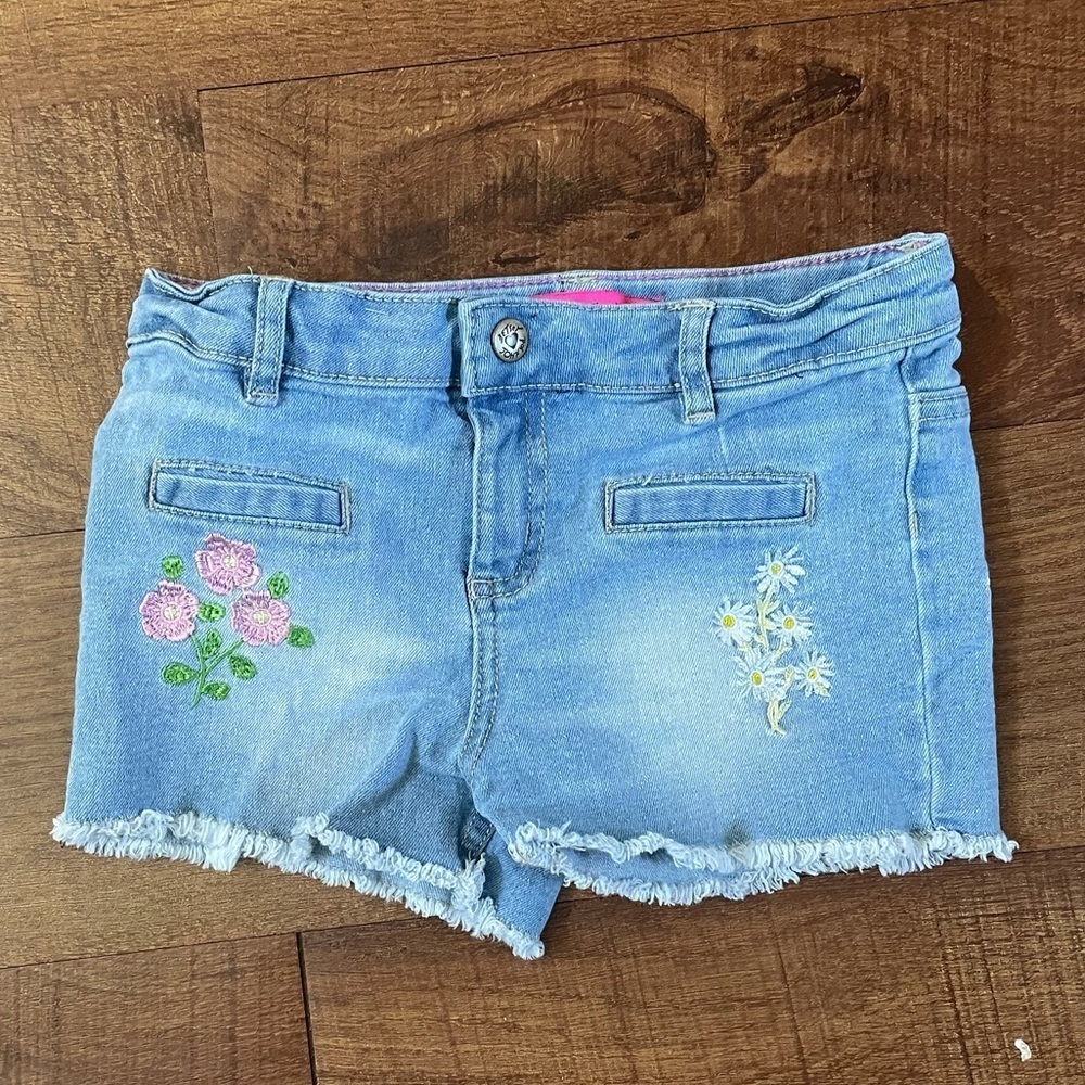 Betsey Johnson flower jeans shorts frayed girls youth sz 6x